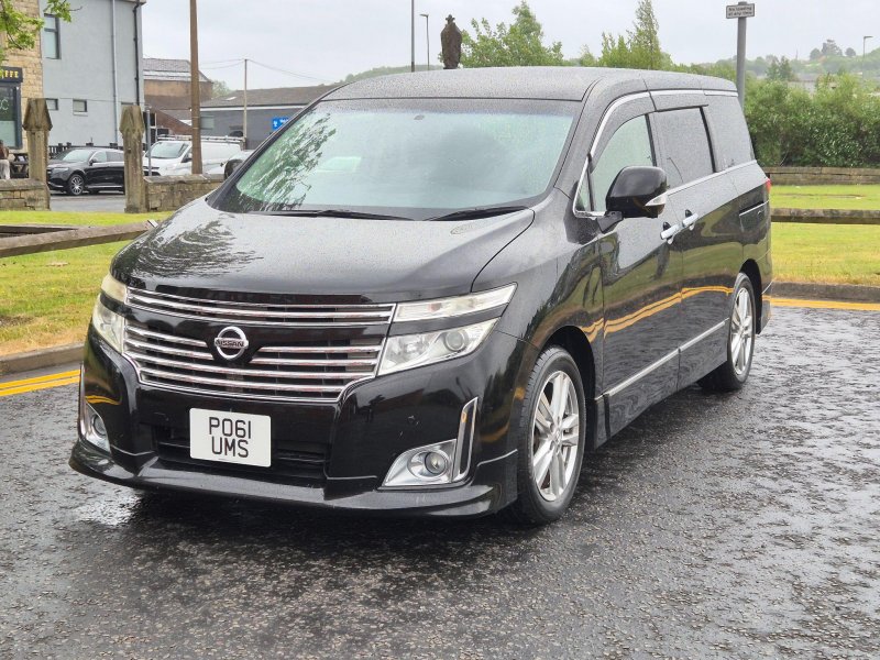 NISSAN ELGRAND