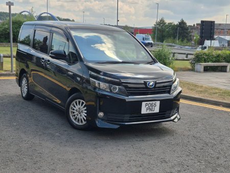 TOYOTA VOXY 1.8 VVT-h 7 seater euro 6 5dr