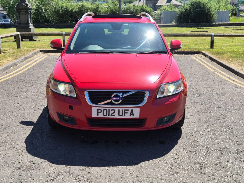 VOLVO V50