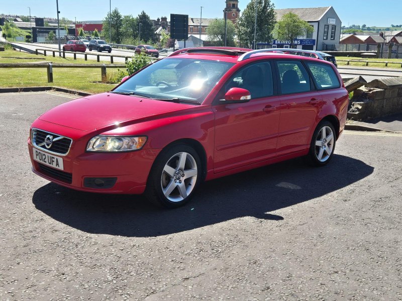 VOLVO V50