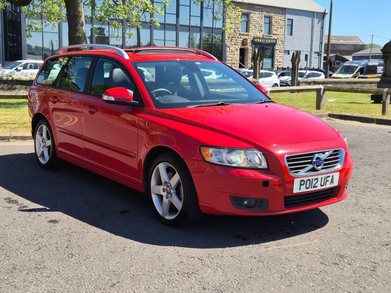 VOLVO V50
