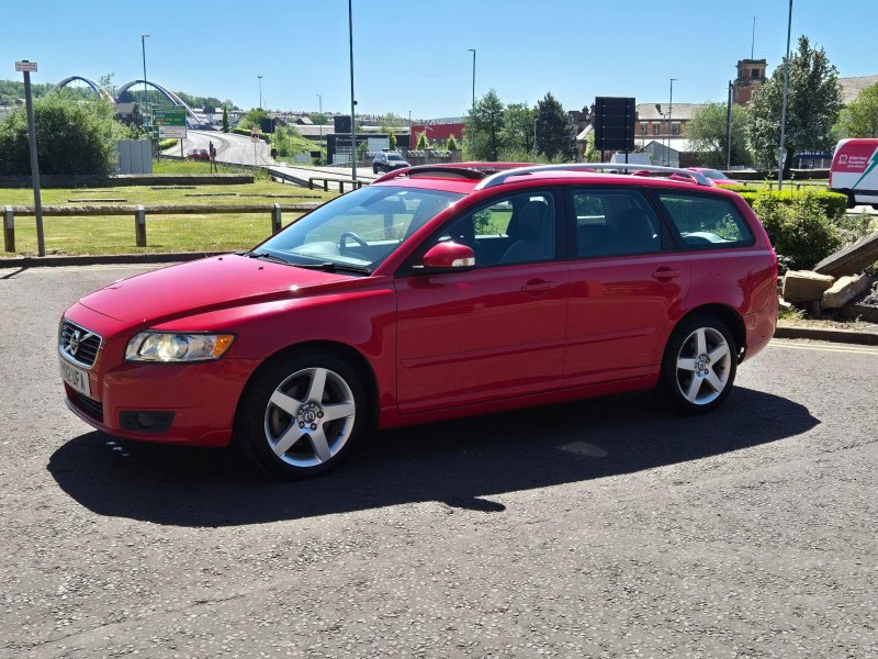 VOLVO V50