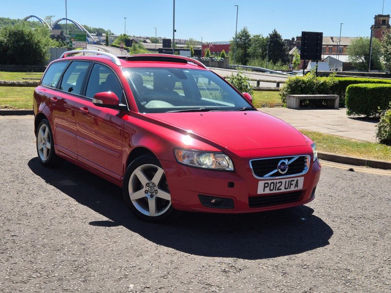 VOLVO V50