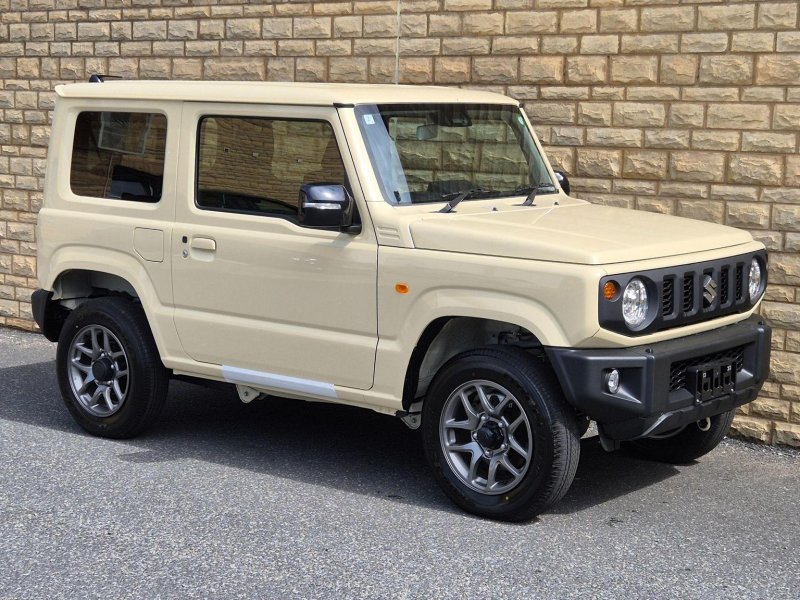 SUZUKI JIMNY