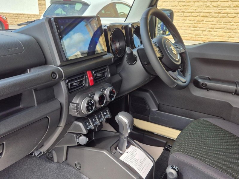 SUZUKI JIMNY