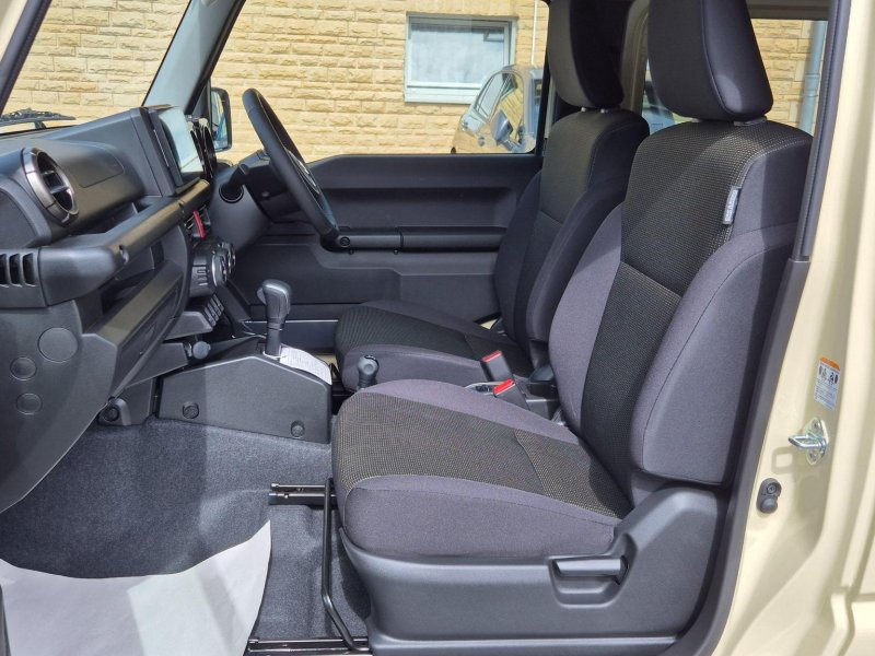 SUZUKI JIMNY