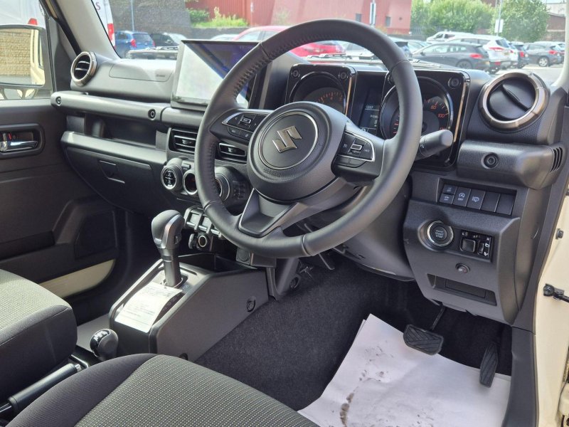 SUZUKI JIMNY